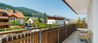 Apartment "Hofer Elisabeth" with Mountain View, Wi-Fi, Balcony and Garden