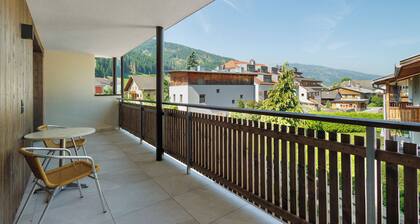 Apartment "Hofer Barbara" with Mountain View, Wi-Fi, Balcony and Garden