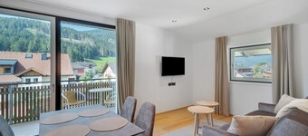Apartment "Hofer Marianna" with Mountain View, Wi-Fi, Balcony and Garden