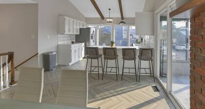 Waterfront House with Private Dock on Buckeye Lake