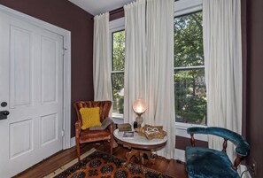 Interior - Historic Cottage in Montford | Walk to Downtown (Asheville)