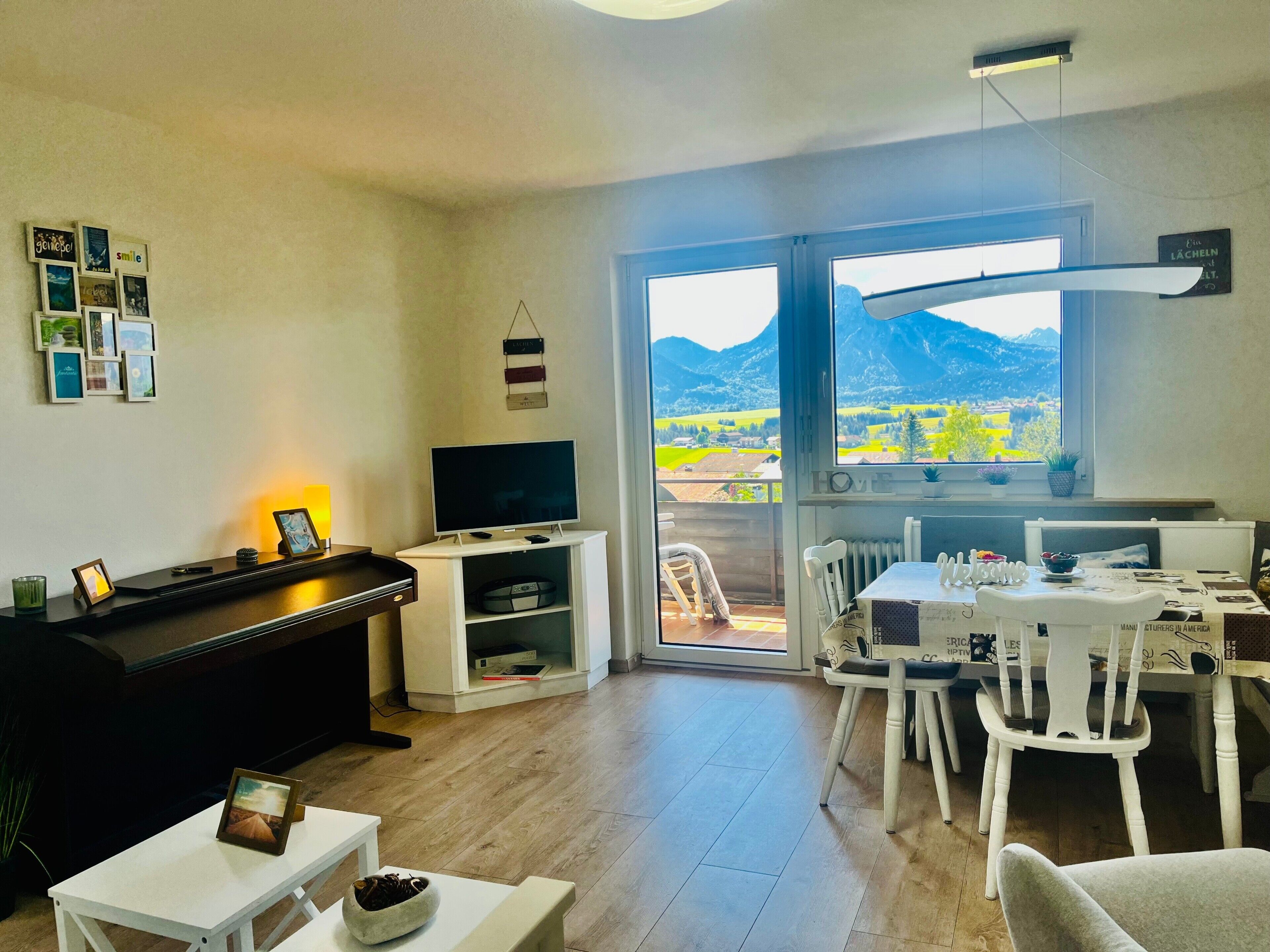 Fernseher, Stereoanlage