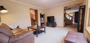 Smart TV, fireplace, video games, books