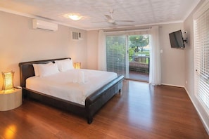 4 habitaciones, tabla de planchar con plancha, wifi y ropa de cama