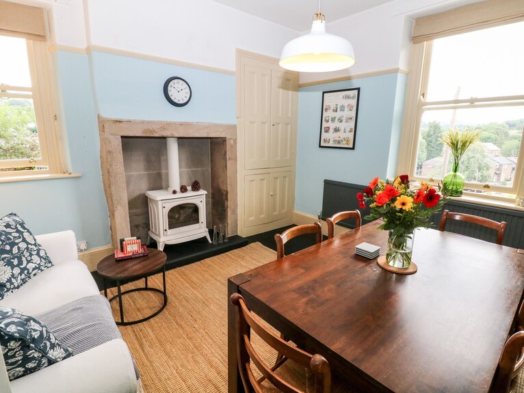 Eastview, Family Friendly, With Open Fire In Matlock - Matlock