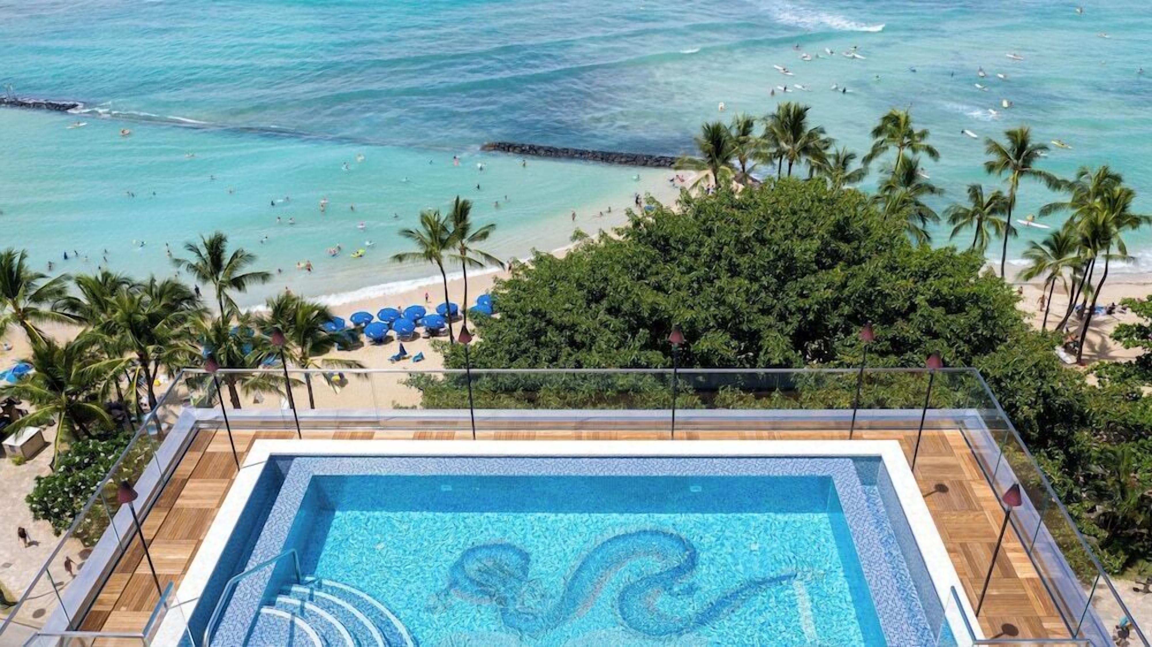 Espacio The Jewel Of Waikiki Reviews, Deals & Photos 2025