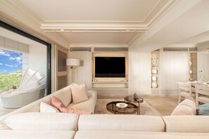 Living area - Espacio The Jewel Of Waikiki (Honolulu)