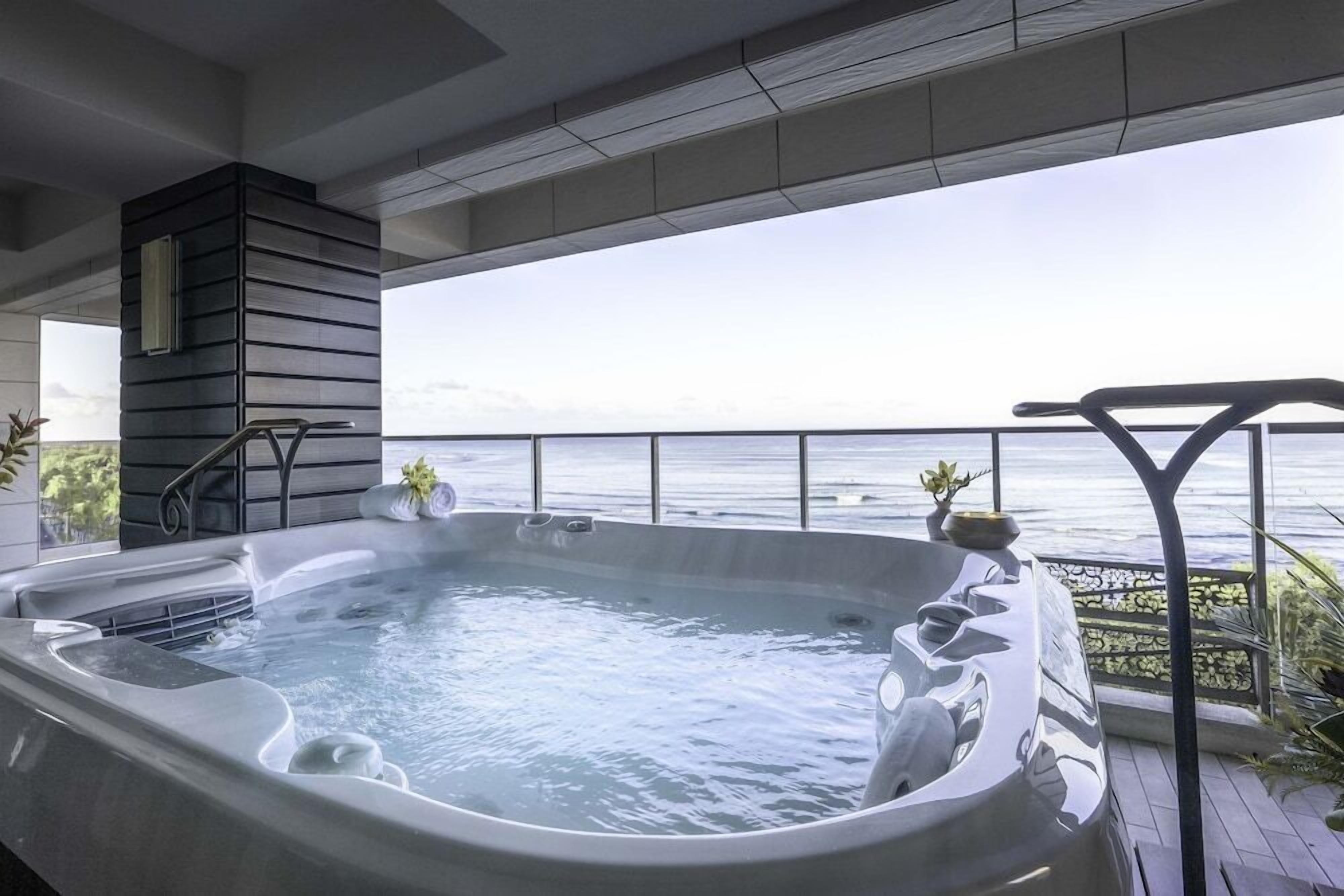 Espacio The Jewel Of Waikiki Reviews, Deals & Photos 2026 - Expedia