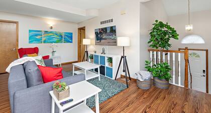 ⭐️ Serene Oasis ✅ 3 King Beds ✅ Fast Wifi ✅ Free Parking