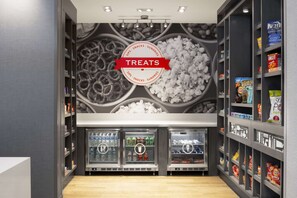Snack bar