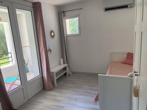 3 bedrooms, iron/ironing board, WiFi - Maison Avec Piscine Privative à Sainte Maxime (Sainte-Maxime)