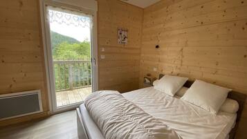 4 bedrooms