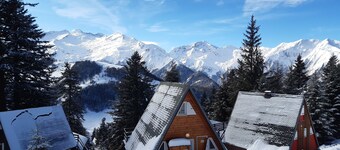 Chalet au Coeur de Guzet 1500m - vue Dégagée sur les Montagnes