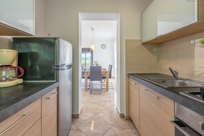 House | Private kitchen | Fridge, microwave, oven, stovetop - House Vicky (Moscenicka Draga)