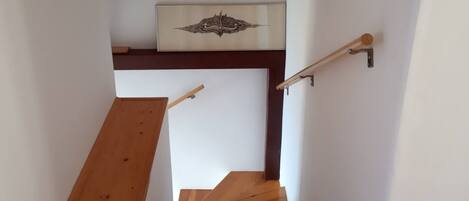 2 bedrooms, iron/ironing board, free WiFi