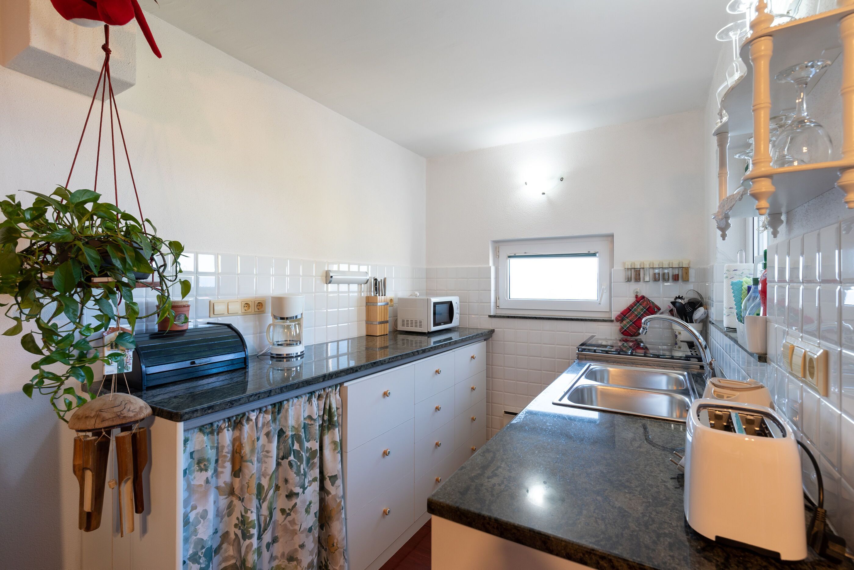 전용 주방 | 냉장고, 전자레인지, 오븐, 쿡탑