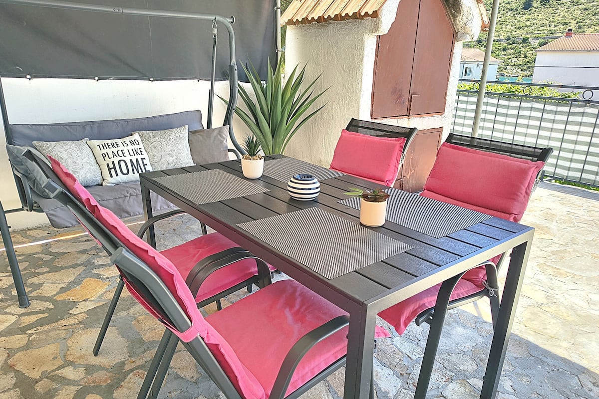 Apartment (A2) | BBQ/picnic area