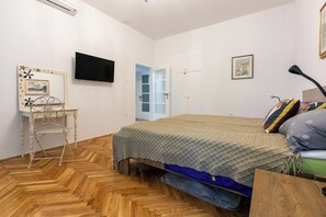 3 bedrooms, iron/ironing board, free WiFi - House Goldie (Vinodol)
