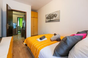 3 Schlafzimmer, Bügeleisen/Bügelbrett, kostenloses WLAN