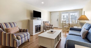 Smart TV, fireplace, DVD player, stereo