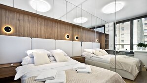 Deluxe Apartment | 1 bedroom, iron/ironing board, free WiFi - P&O Apartments Ogrodowa (Warsaw)