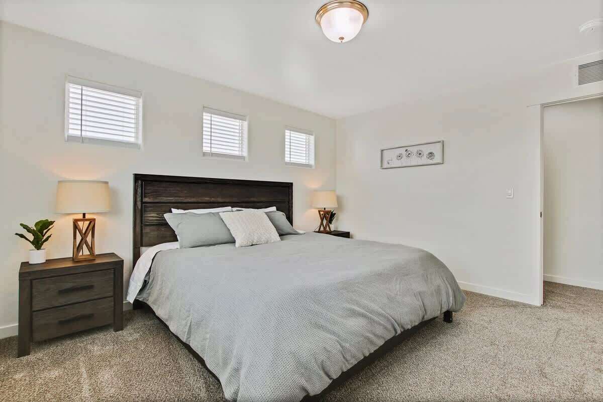 3 Schlafzimmer, Bügeleisen/Bügelbrett, Reisekinderbett, WLAN