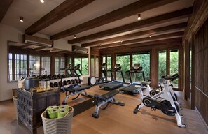 Gym - Aramness Gir National Park (Mendarda)