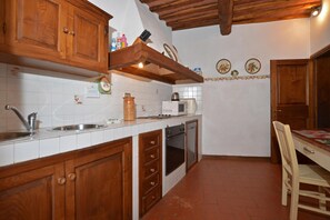 Honeymoon-Haus, Mehrere Schlafzimmer, 2 Bäder, Bergseite (Casa Citille) | Eigene Küche