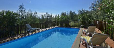 Honeymoon-Haus, Mehrere Schlafzimmer, 2 Bäder, Bergseite (Casa Citille) | Pool | Außenpool (je nach Saison geöffnet)