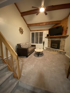 Smart TV, fireplace - Mountain gateway in the beautiful Lake Harmony (lake harmony)