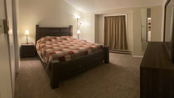 2 bedrooms, desk, iron/ironing board, free WiFi