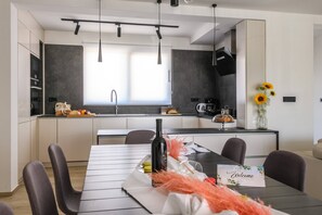 Dining - Villa Speranza with pool (Pula)
