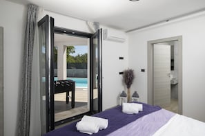 4 habitaciones y caja de seguridad en la habitación