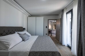 4 Schlafzimmer, Zimmersafe, Bügeleisen/Bügelbrett, kostenloses WLAN