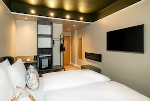 In-room safe, individually furnished, desk, free WiFi - Maison Viktoria Augsburg (Augsburg)