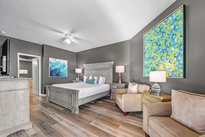 3 habitaciones, tabla de planchar con plancha, wifi y ropa de cama 
