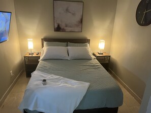 Room - Amazing one bedroom apartment <br>Close to Beaches,mall and nice restaurants  (North Miami Beach)
