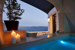 View from room - Blue Art Caves (Oia)