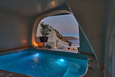 Blue Art Caves