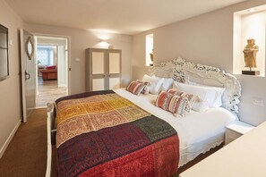 1 chambre, fer et planche Ă repasser, Wi-Fi gratuit, draps fournis