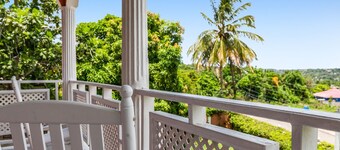 YanceyLargo-6BR Two-Story Estate w/Mountain Views by RedAwning