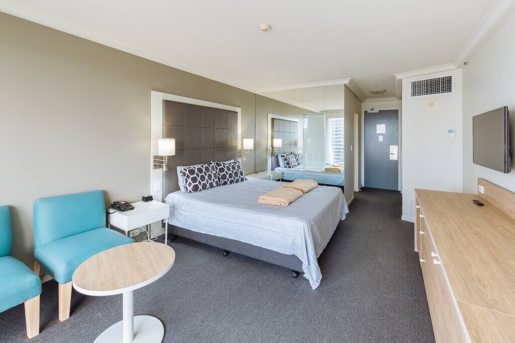 Surfers Beach View Apartment.