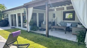 Terrace/patio - Single Family Home Minutes to the Beach  (Bonita Springs)