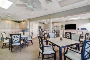 Condo (7150 Estero Blvd 205) | Dining - 7150 Estero Blvd 205 (Fort Myers Beach)