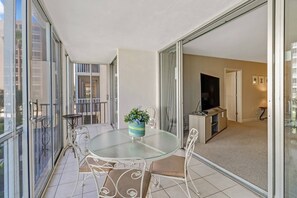 Condo (7150 Estero Blvd 205) | Balcón