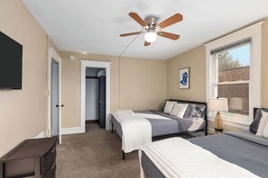 4 間睡房、熨斗/熨衫板、Wi-Fi、床單