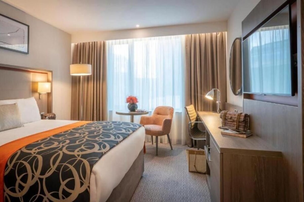 Deluxe Double Room- Capacity 1