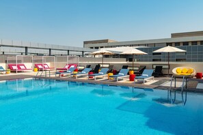 Piscine extérieure
