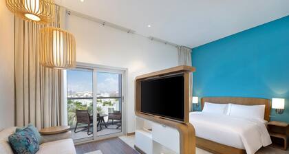 Element Dubai Airport