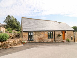 Exterior - Grove Farm Barn (Matlock)